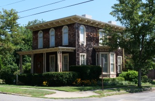 602-First-St thumbnail